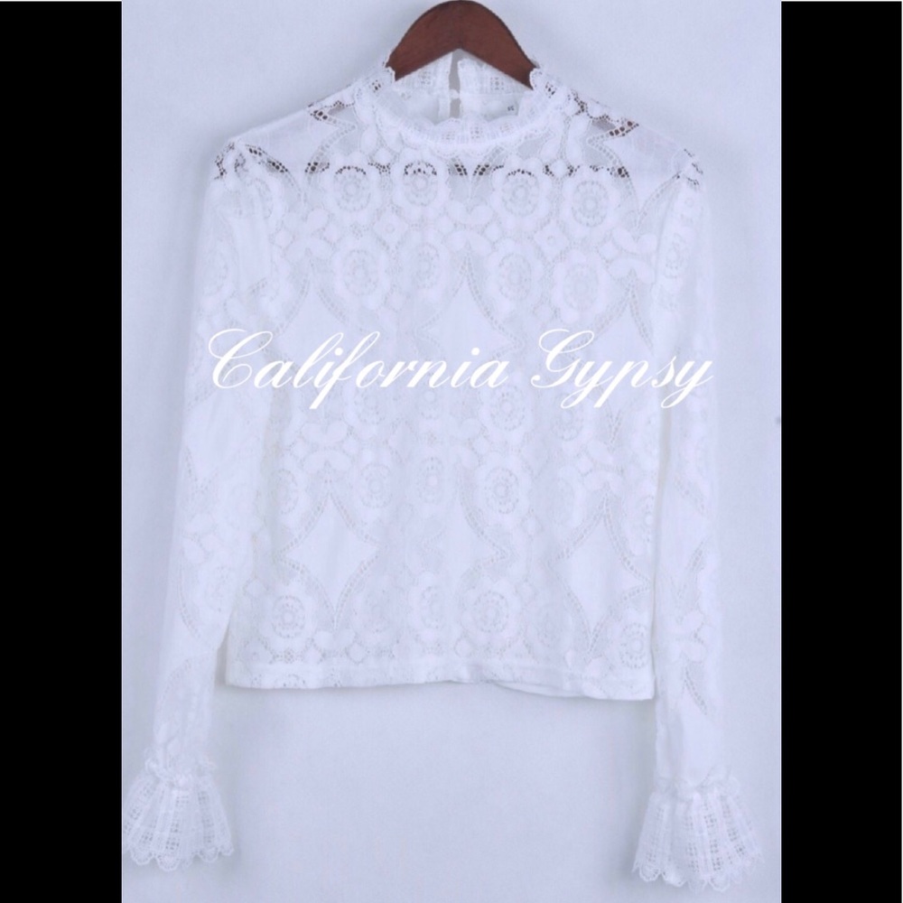 LAST ONE🎉Lace High Neck Blouse - Picture 11 of 16